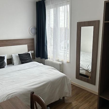 Le Clemenceau Hotel Et Appart'Hotel & Restaurant "Gare Sncf" Centre Ville Valenciennes Exterior photo